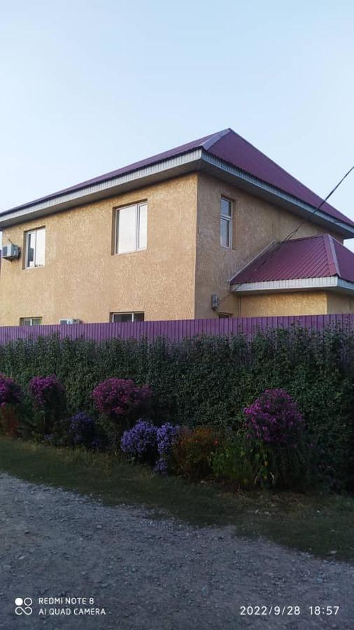 Hotel "Тихий Дом Трансфер" Biskek Kültér fotó