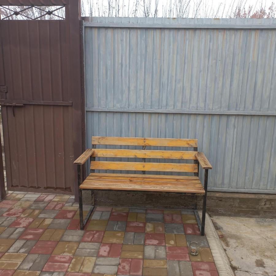 Hotel "Тихий Дом Трансфер" Biskek Kültér fotó