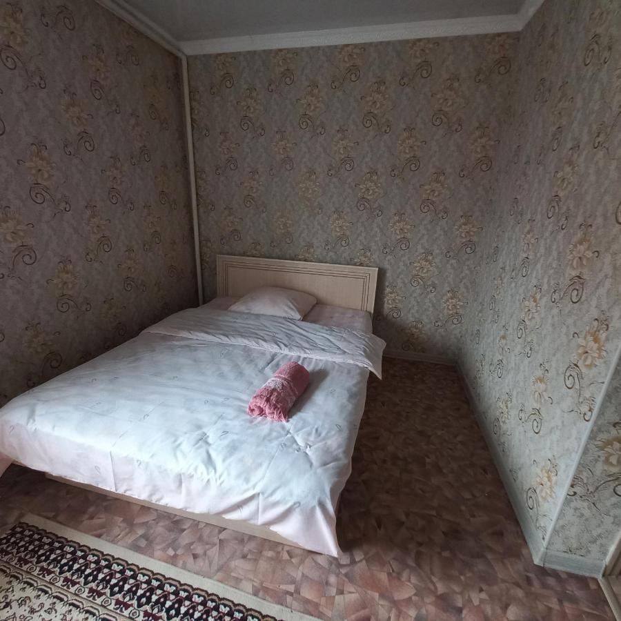 Hotel "Тихий Дом Трансфер" Biskek Kültér fotó