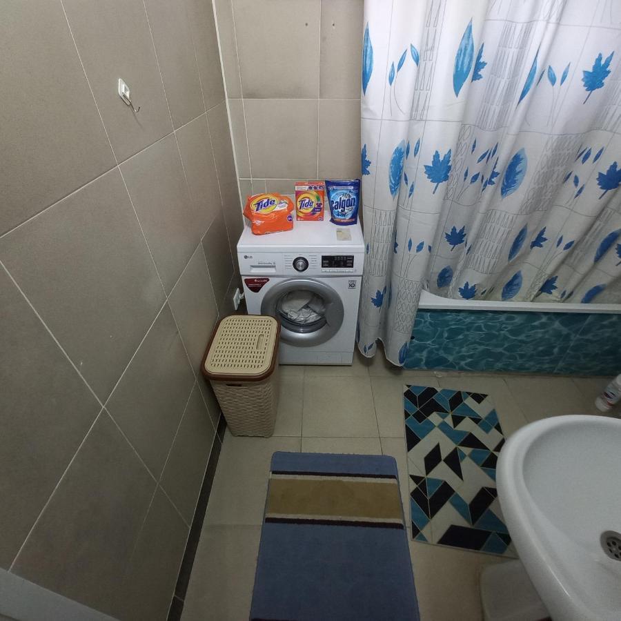 Hotel "Тихий Дом Трансфер" Biskek Kültér fotó